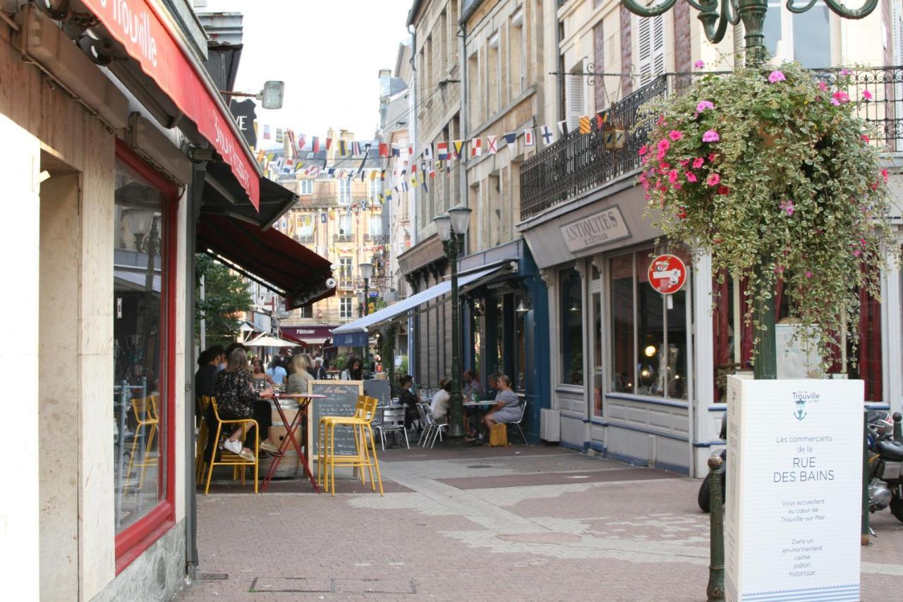 Studio En Plein Coeur De Trouville Buitenkant foto
